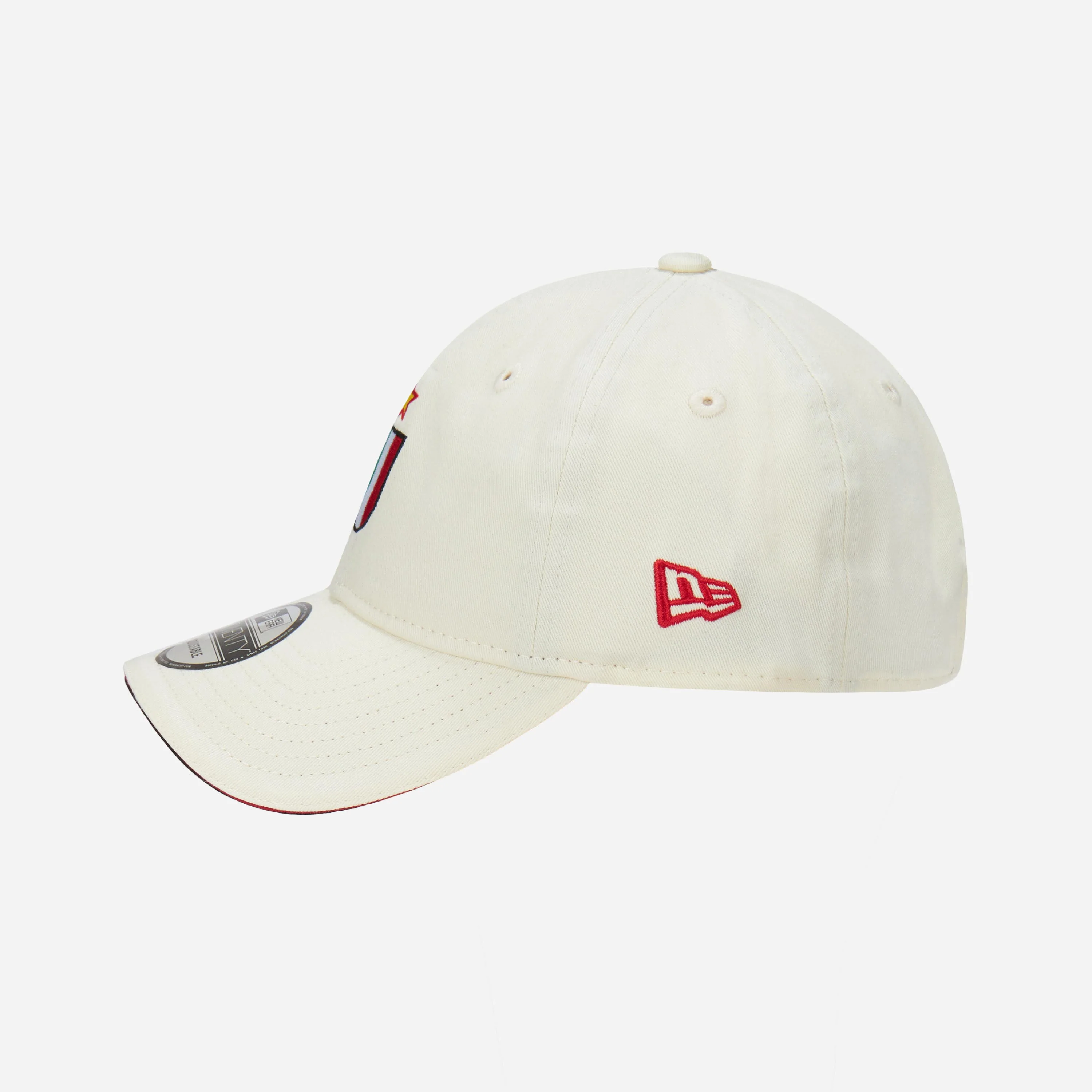 110-cappellino-9twenty-new-era-x-ac-milan-1993-4.webp CAPPELLINO 9TWENTY® NEW ERA X AC MILAN 1993