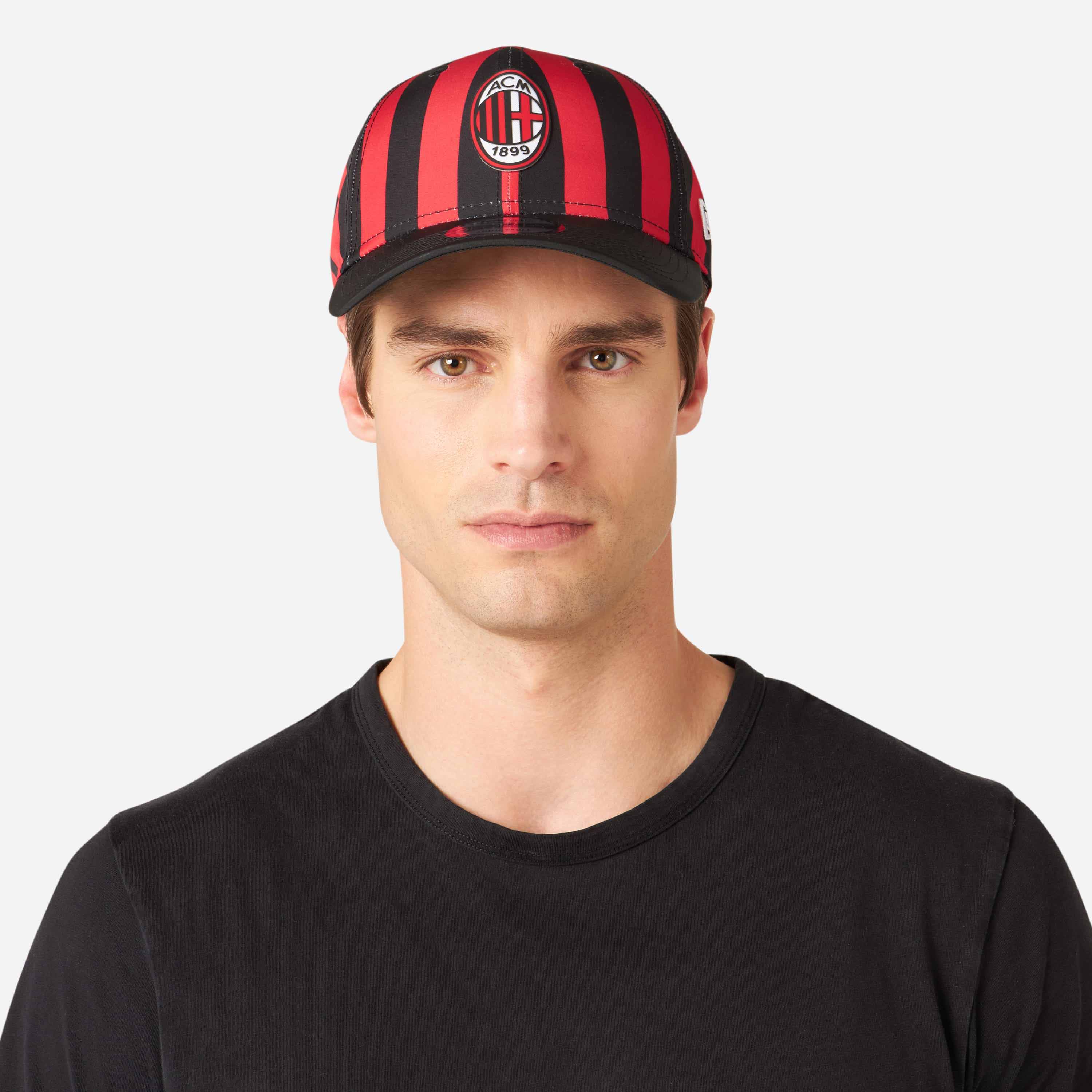 CAPPELLINO 9FORTY® NEW ERA X AC MILAN ROSSONERO CON LOGO
