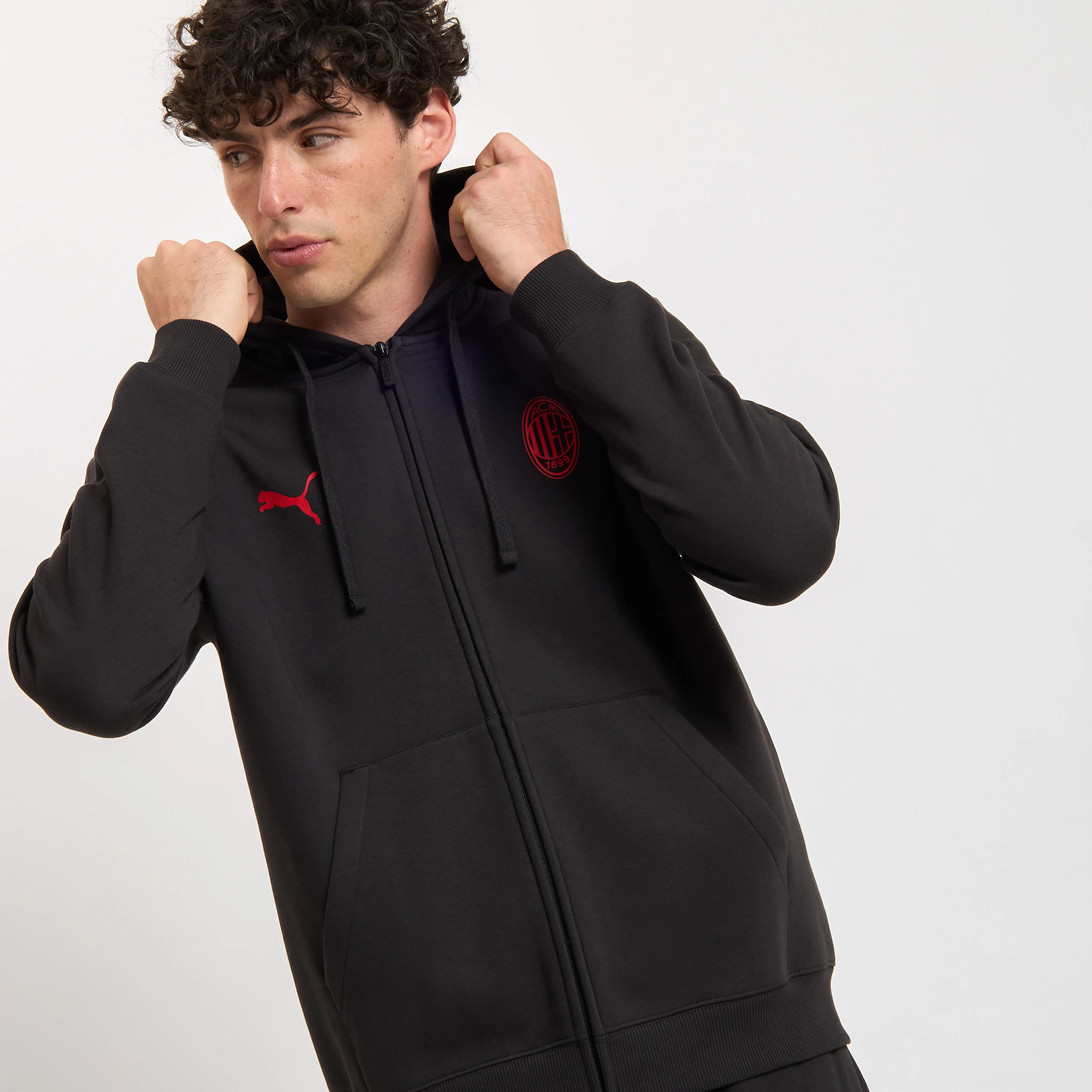 1777-felpa-con-zip-nera-milan-essential-3.webp FELPA CON ZIP NERA MILAN ESSENTIAL