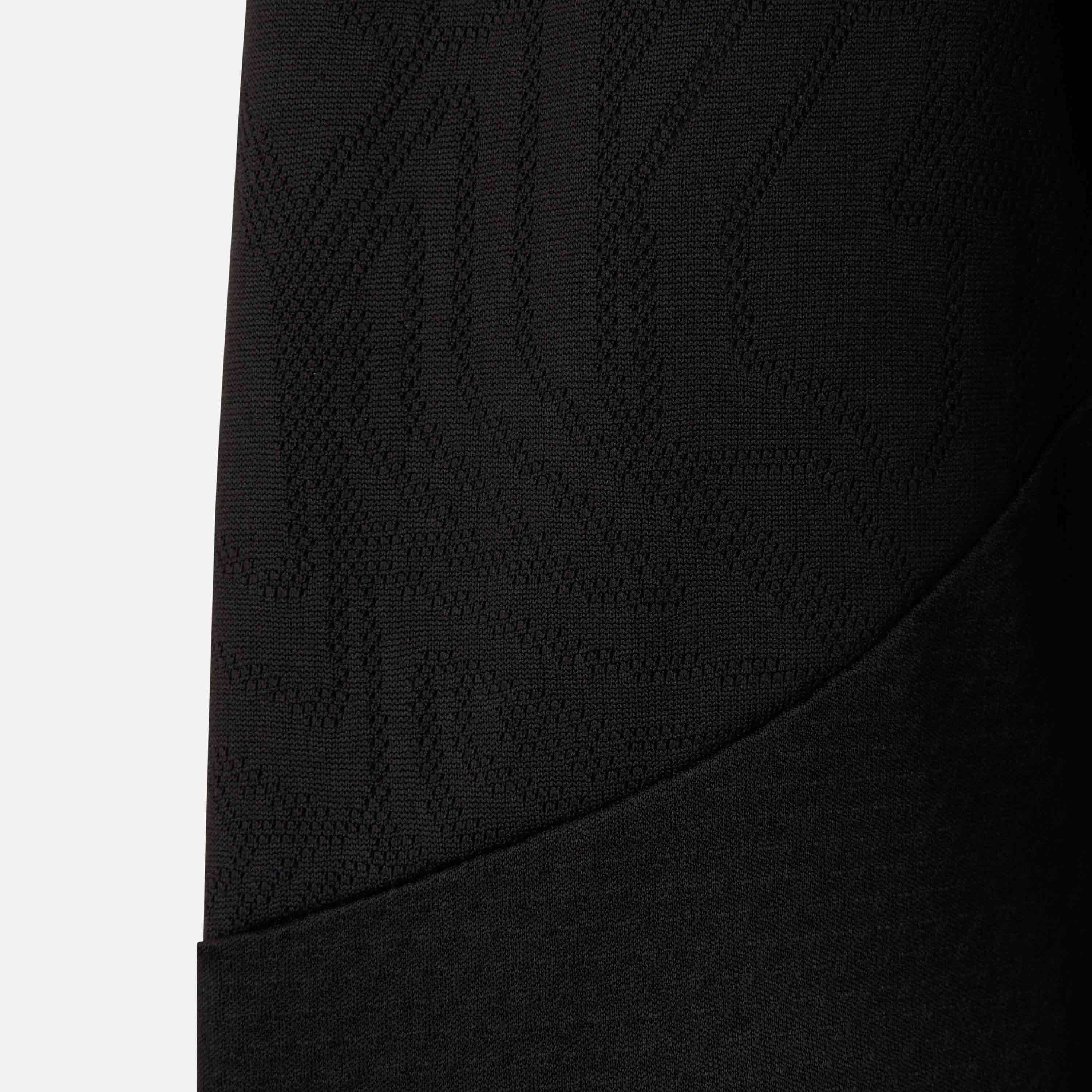 2648-giacca-pre-match-con-1-4-zip-puma-x-ac-milan-x-off-whitetm-2024-25-7.jpg GIACCA PRE-MATCH CON 1/4 ZIP PUMA X AC MILAN X OFF-WHITE™ 2024/25