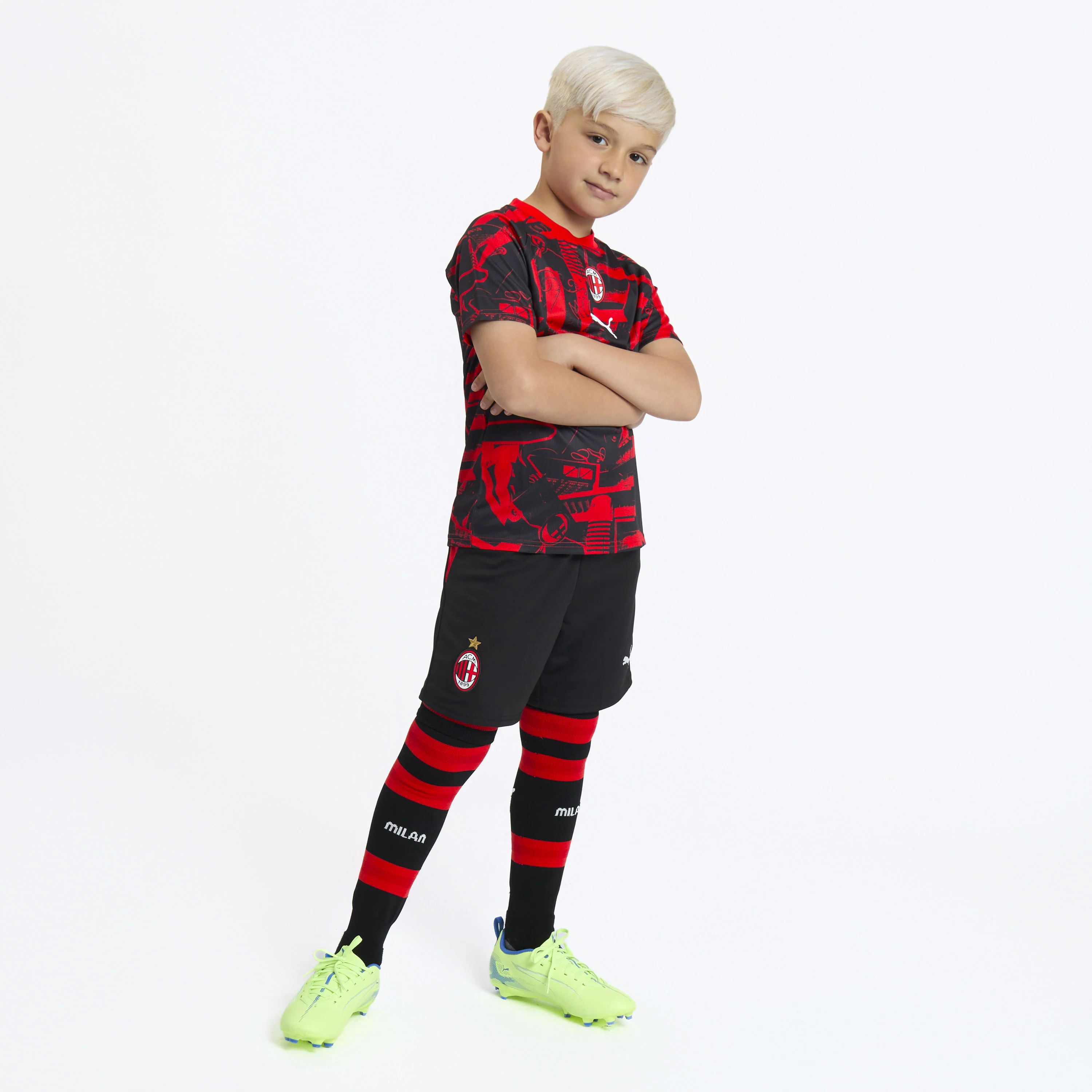 MAGLIA MILAN PREMATCH ROSSA E NERA 2026/27 BAMBINO