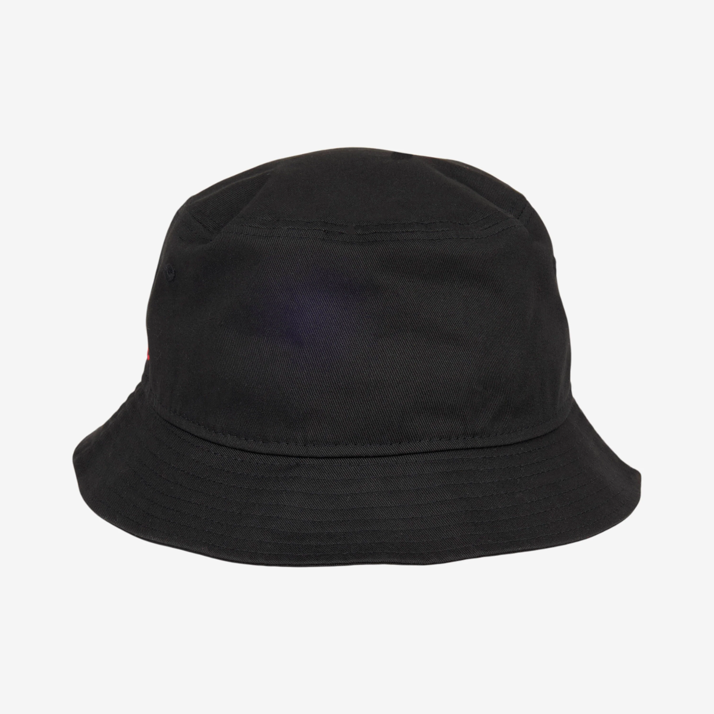 46-bucket-hat-new-era-x-ac-milan-con-frase-4.webp BUCKET HAT NEW ERA X AC MILAN CON FRASE